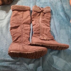 Wanted Women's Brown Winter Boots with Fur Trim